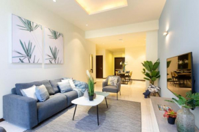 Tiara Beach Residences, Palm Jumeirah Dubai - Mint Stay